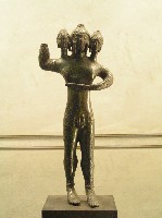 Dieu Geryon (Etrurie - 6eme av JC) (musee de Lyon)